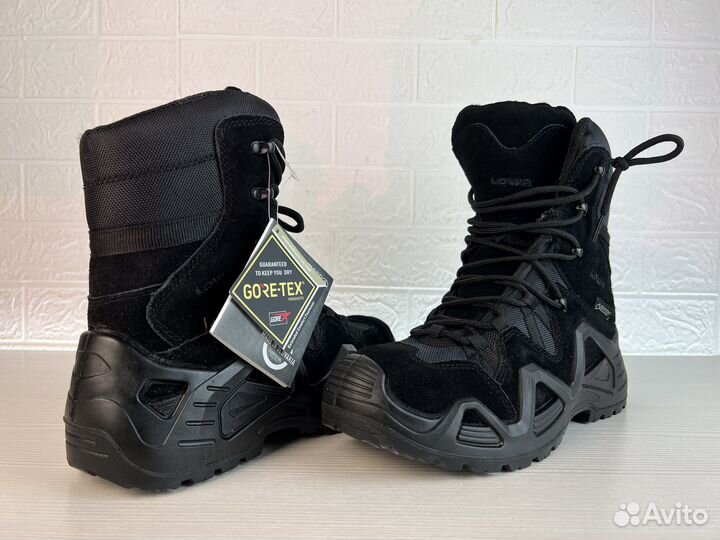 Тактические ботинки с высоким берцем Lowa