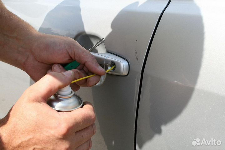 Открыть машину. Вскрытие авто. Вскрыть автомобиль