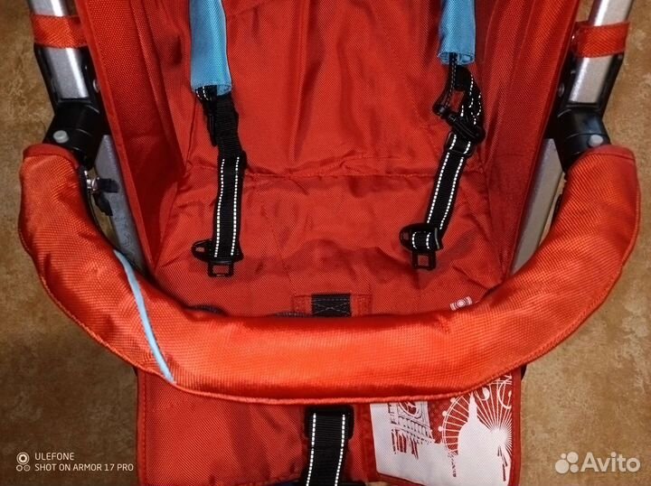 Прогулочная коляска