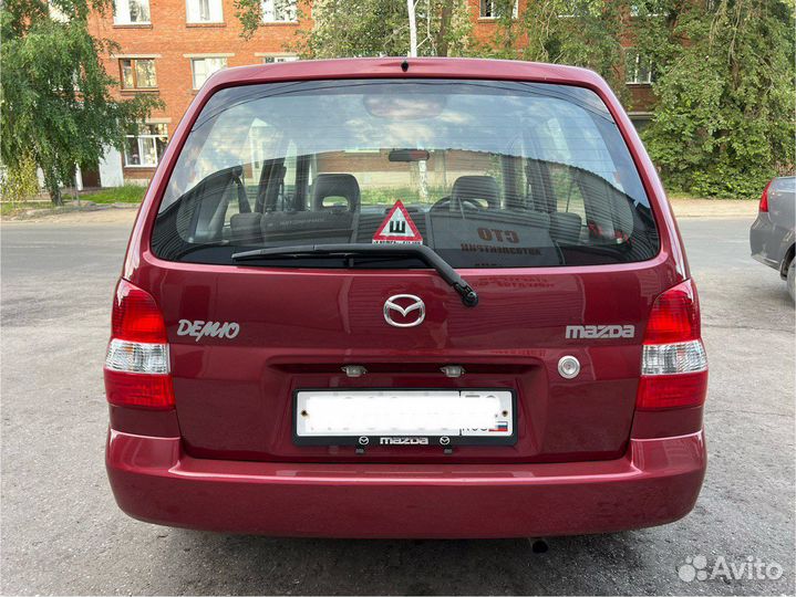 Наклейка Mazda Demio мазда демио