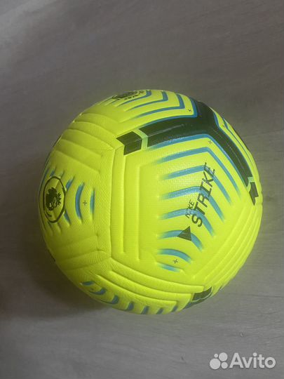 Футбольный мяч Nike
