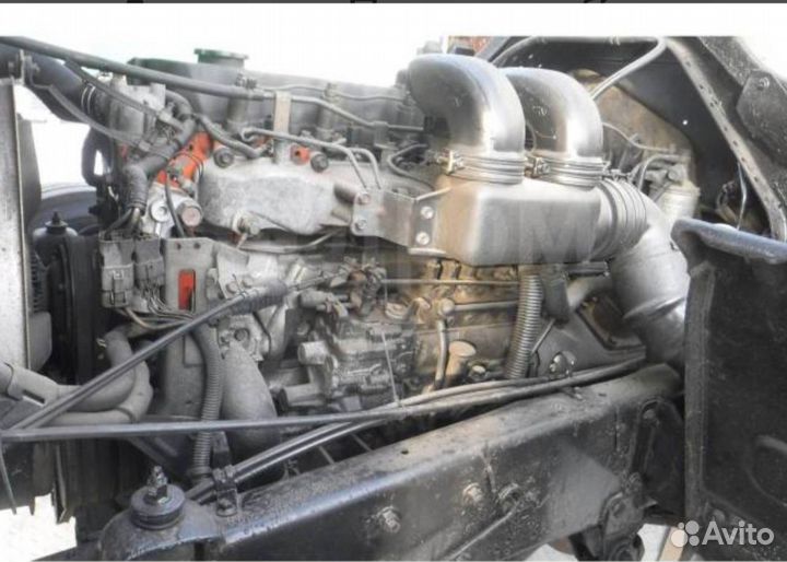 Продам двигатель 6hh1 по запчастям