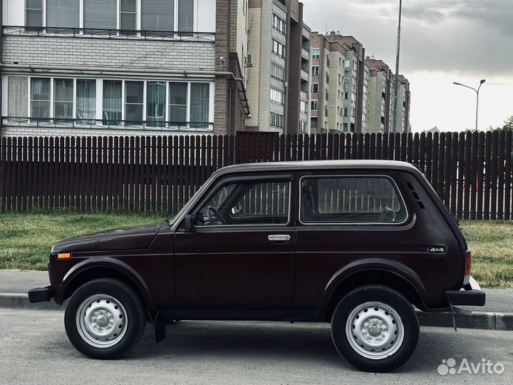 LADA 4x4 (Нива) 1.7 МТ, 2010, 136 087 км