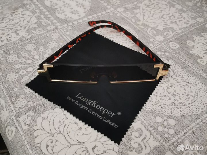 Новые солнцезащитные очки