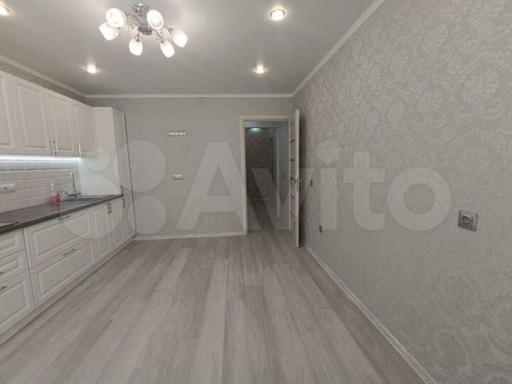 2-к. квартира, 62 м², 6/9 эт.