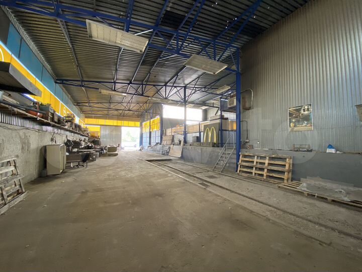 Склад, 300 м²