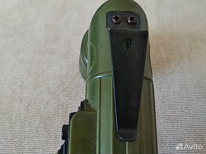 Фонарик с креплением