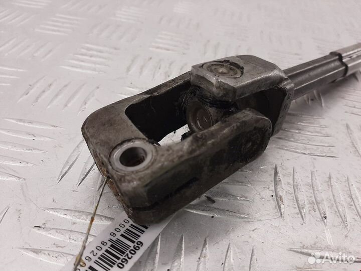 Рулевой карданчик Volkswagen Golf 3 1998