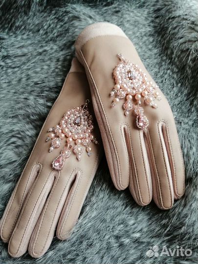 Перчатки женские новые