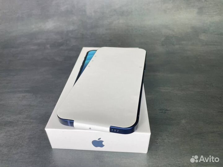 iPhone 12, 256 ГБ
