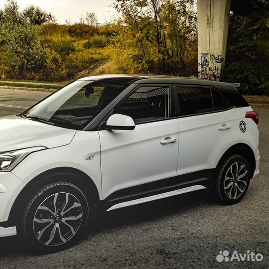 Накладки на пороги Hyundai Creta 2016-2020