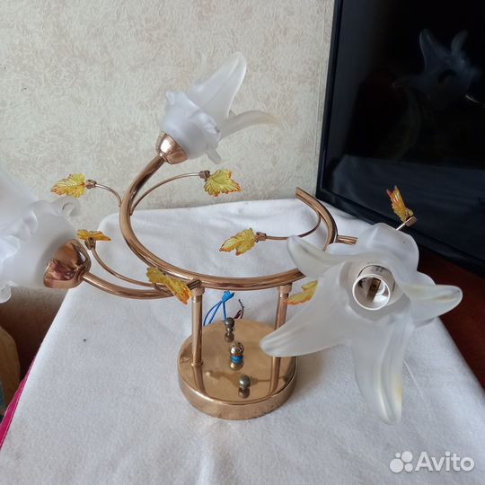 Люстры разные