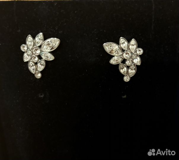 Серьги гвоздики