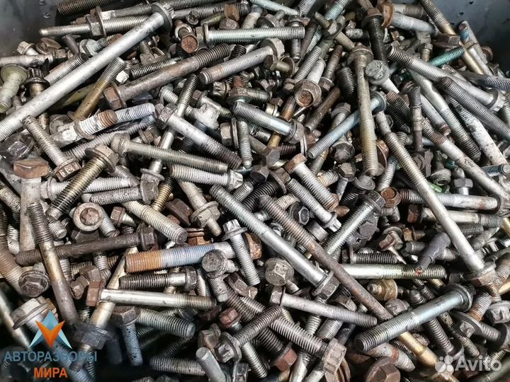 Болт Mercedes-Benz M-Класс W164 2007