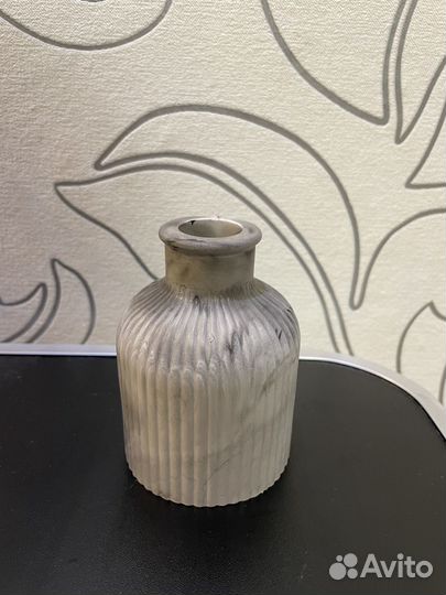 Гипсовая ваза
