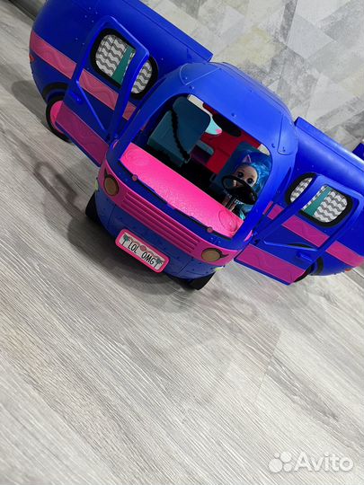 Автобус для кукол лол