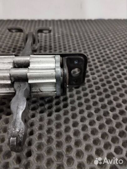 Ограничитель открывания двери Renault T 82181187