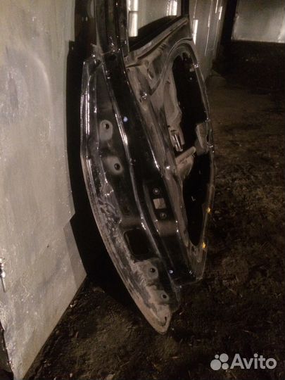 Дверь передняя на авто hyundai I30