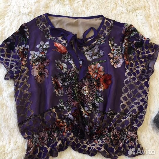 Женский костюм