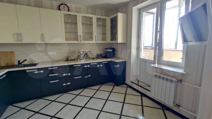 2-к. квартира, 64 м², 14/17 эт.