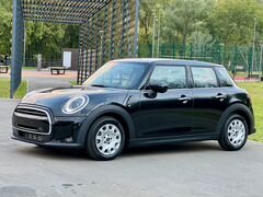 MINI One 1.5 AMT, 2023, 99 км