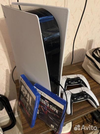 Sony playstation 5 ps5 с дисководом 2 джойстика