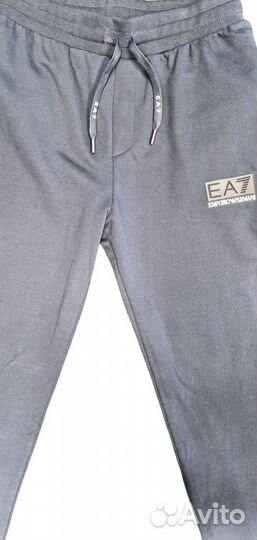 Костюм спортивный EA7