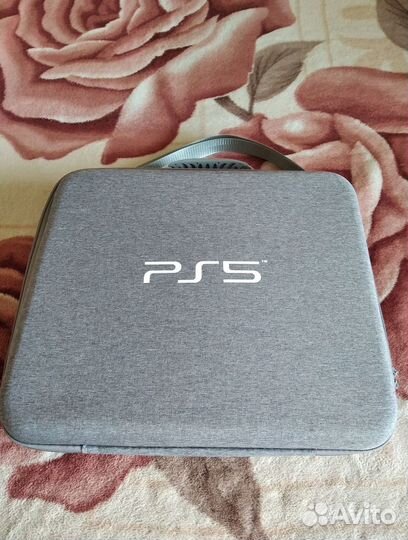 Playstation 5 / Xbox Series X