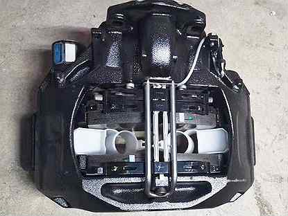 Суппорт тормозной передний правый Shacman X6000