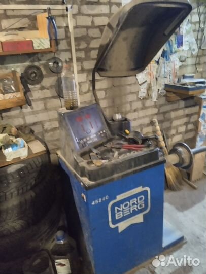 Продам шиномонтаж