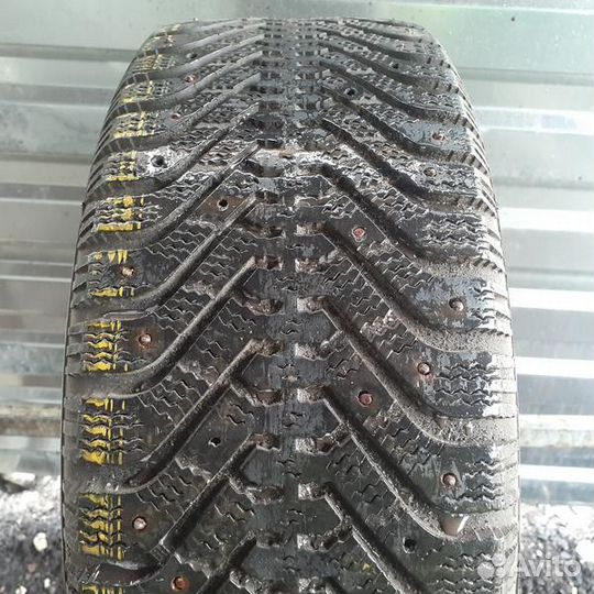 Goodyear UltraGrip 500 205/55 R16