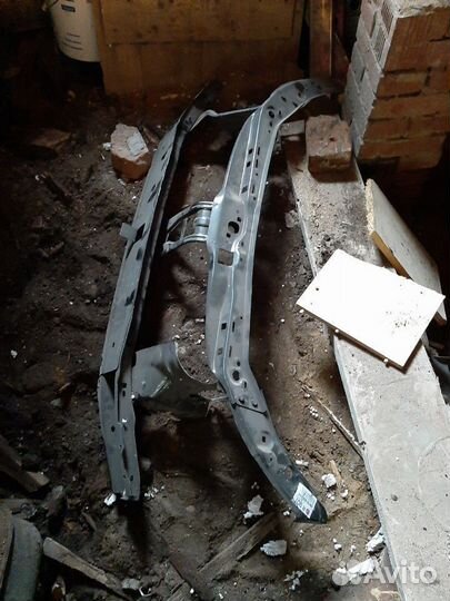 Телевизор Renault sandero