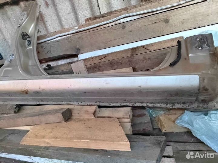 Порог на hyundai accent правый