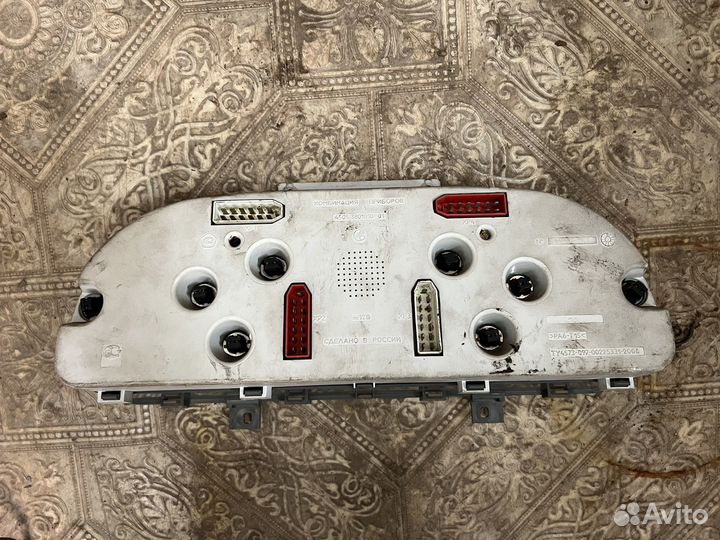 Щиток приборов волга 31105