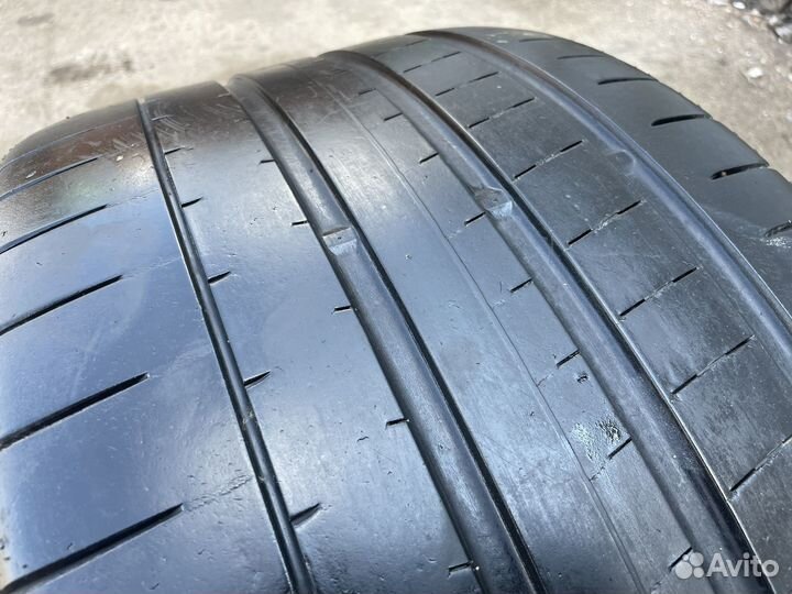 Yokohama Advan Sport V107D 325/35 R22