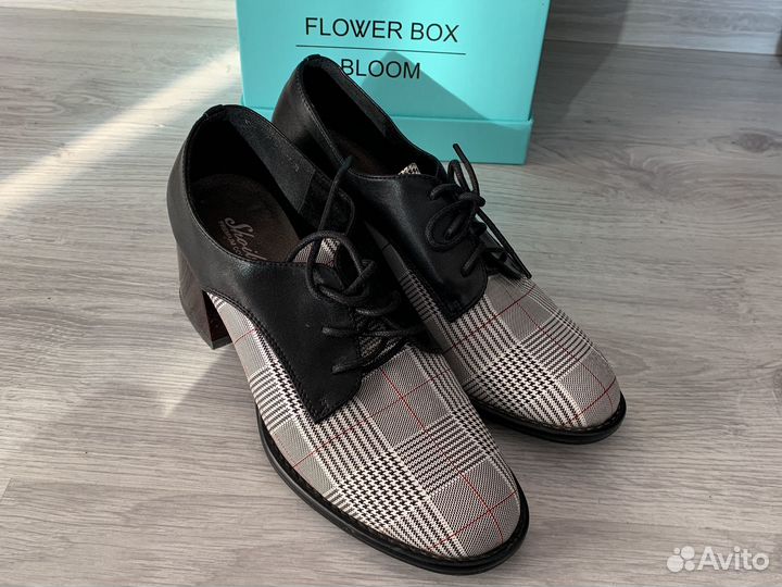 Полуботинки женские