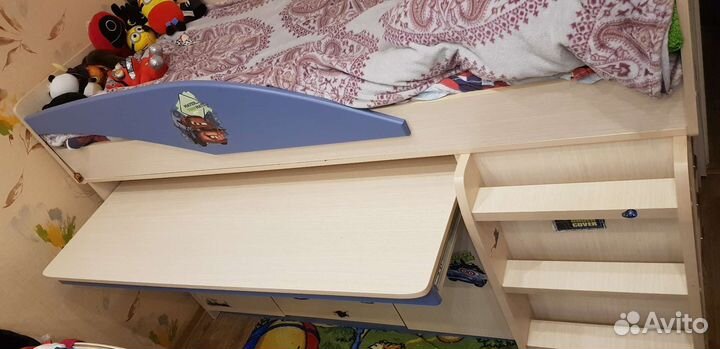 Двухъярусная кровать бу