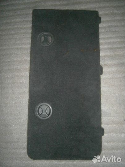 Накладка двери багажника 6487060020 lexus LX 570 Л