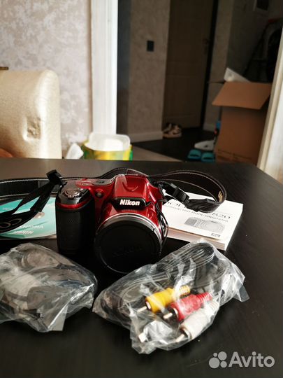 Компактный цифровой фотоаппарат Nikon Coolpix L820