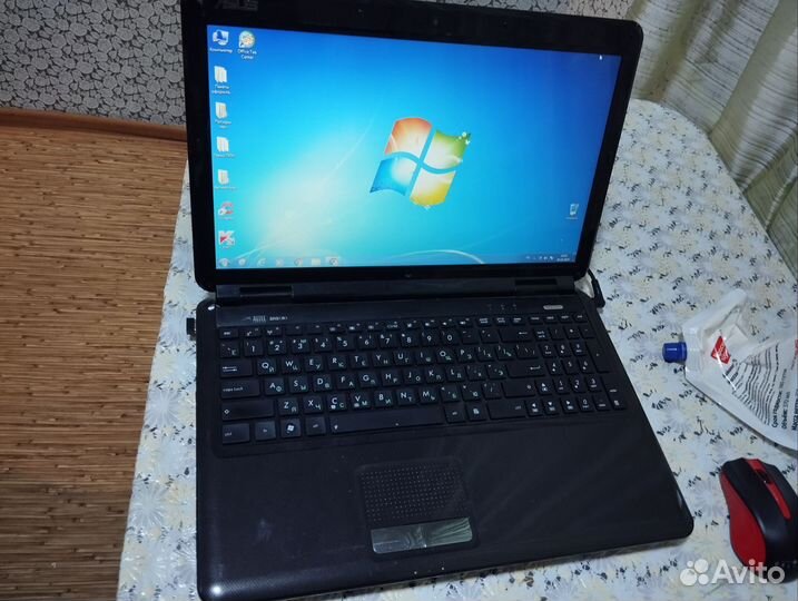 Ноутбук asus
