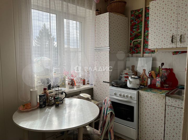 3-к. квартира, 52 м², 2/3 эт.