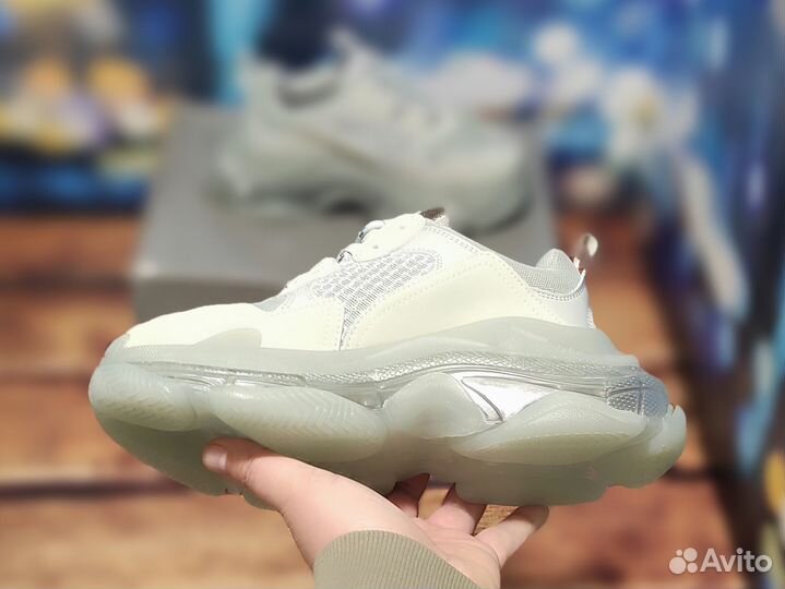 Кроссовки женские новые Balenciaga Triple S