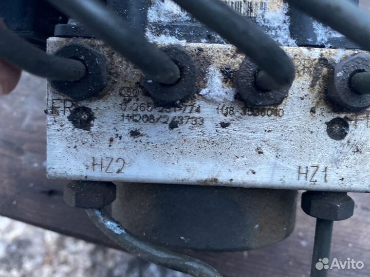 Блок абс priora