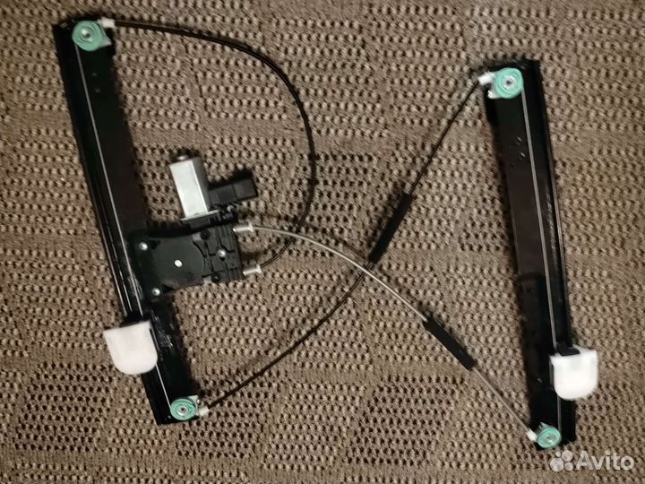 Форд Мондео 4. Стеклоподъёмник передний R