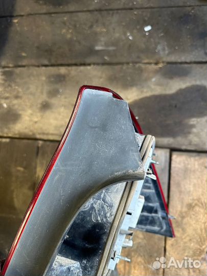 Фонарь задний левый Ford Focus 2 (Форд Фокус 2)