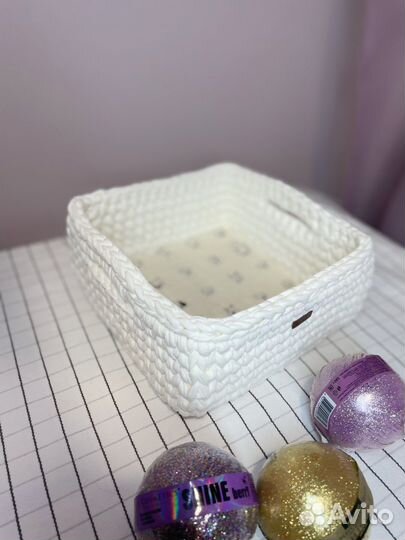 Корзина интерьерная