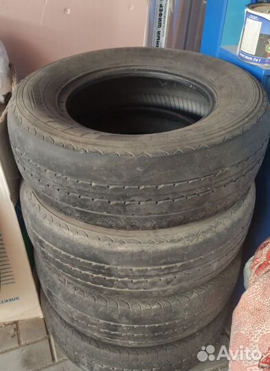 Pirelli Chrono 225/70 R15C