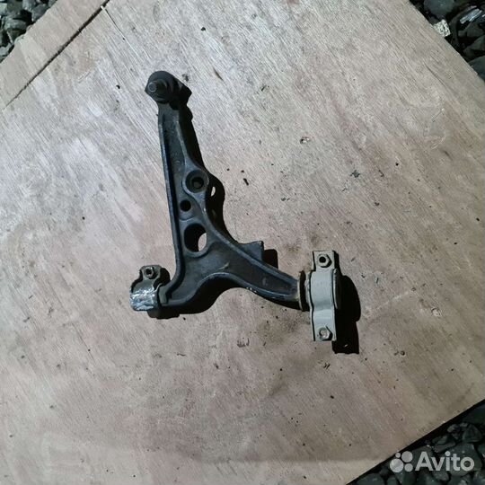 Рычаг передний правый Fiat marea