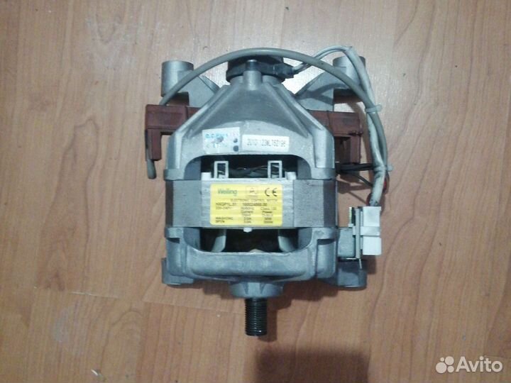 Стиральная машина Hotpoint-Ariston 5кг, гарантия