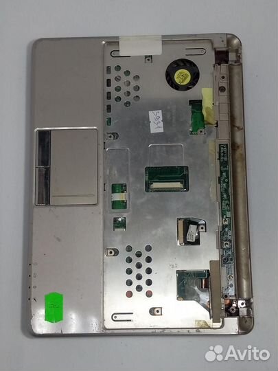 Нетбук Asus N10J-1A неисправен (на запчасти)